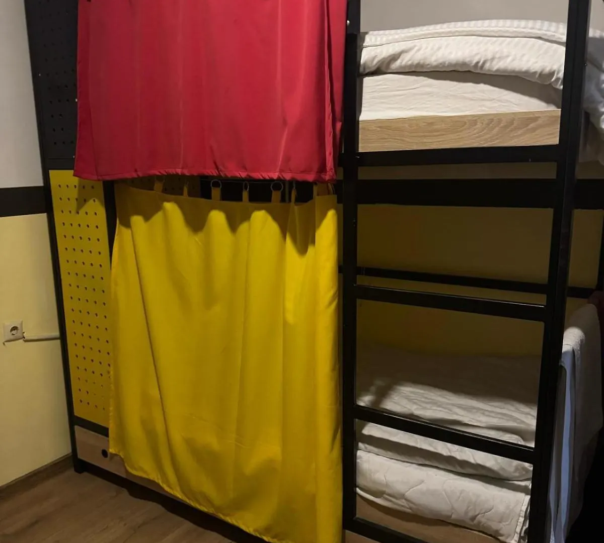 Rostivanotel Batumi 3*,